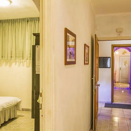 Elisart Guest house 2*